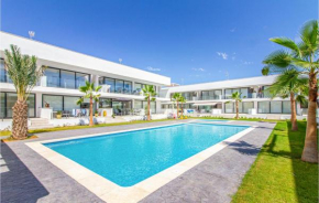Stunning Apartment In Mar De Cristal With Wifi